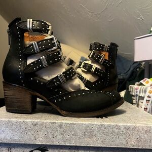 Size 7